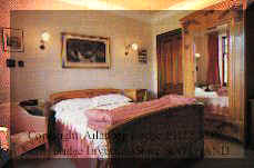 Bedroom_AU.jpg (10717 Byte)