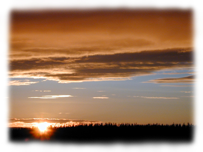 Sonnenuntergang in Ailanbeg in den Highlands